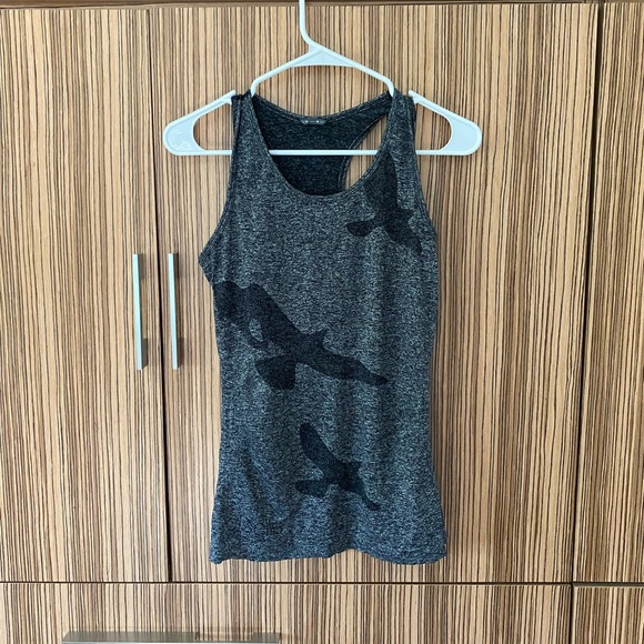 Oiselle - Flyte Tank - “black” (more of a slate gray) - XS - Picture 2 of 4